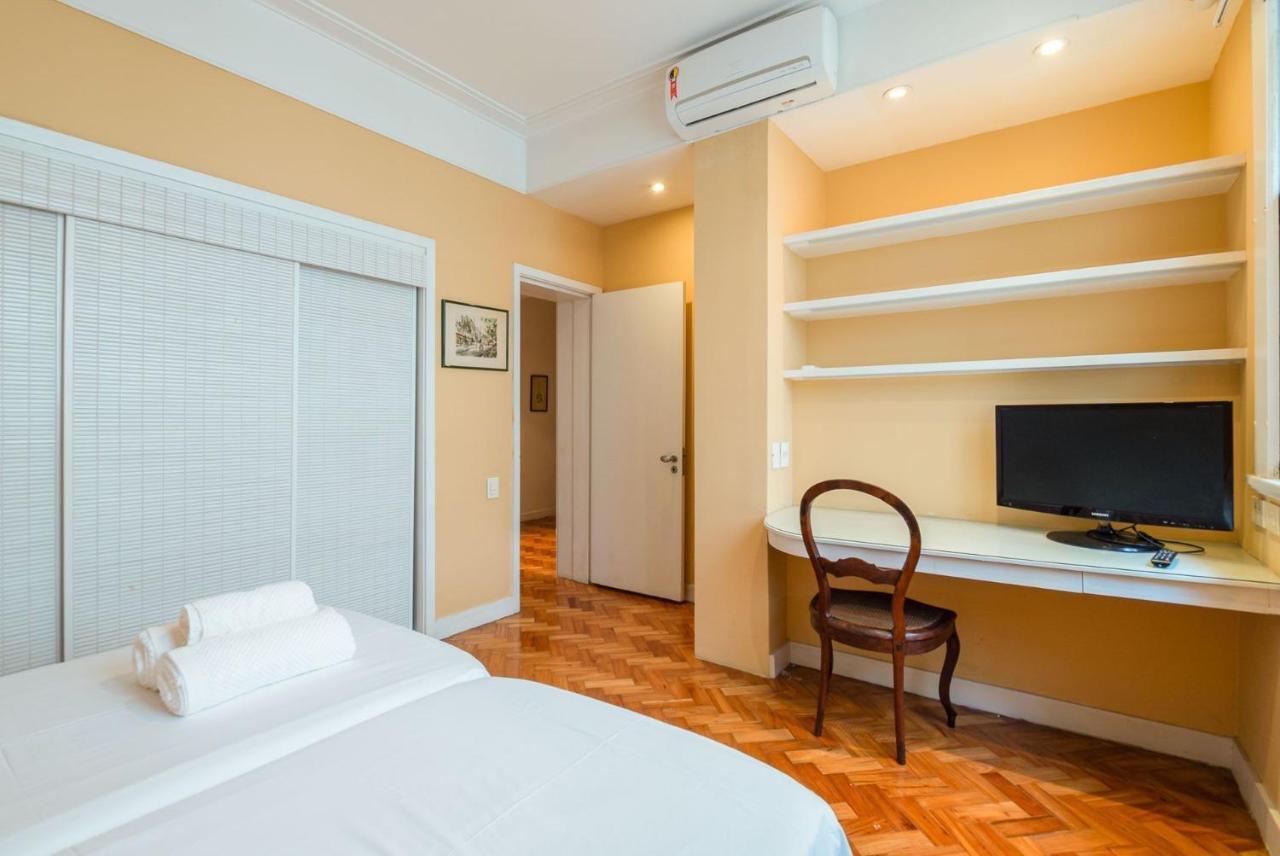 Apto Com Tv E Garagem Ao Lado Da Praia De Ipanema Appartement *